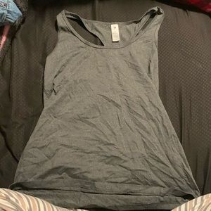 Workout tank top